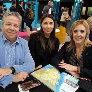 Dingus+T®en Fitur